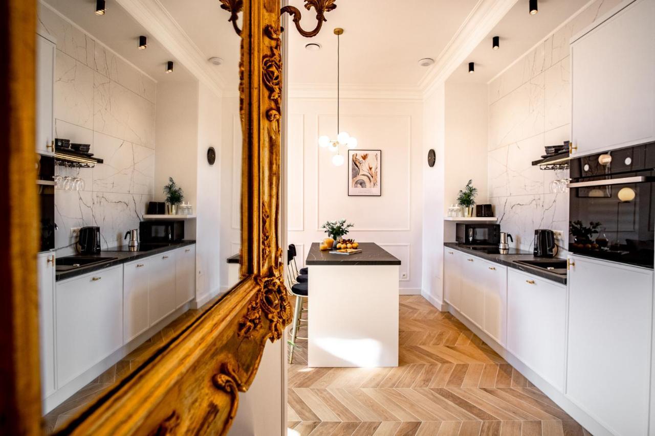 Luxury Apartment St. Sebastian Kraków Zewnętrze zdjęcie