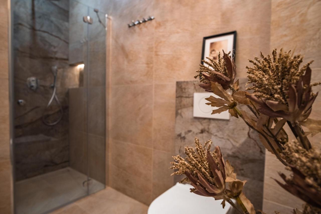 Luxury Apartment St. Sebastian Kraków Zewnętrze zdjęcie