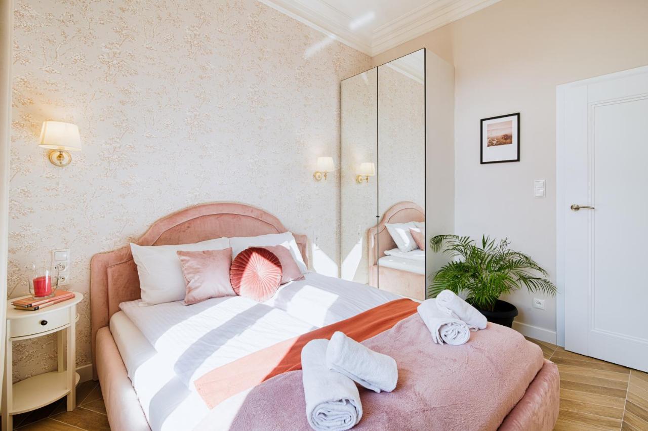 Luxury Apartment St. Sebastian Kraków Zewnętrze zdjęcie